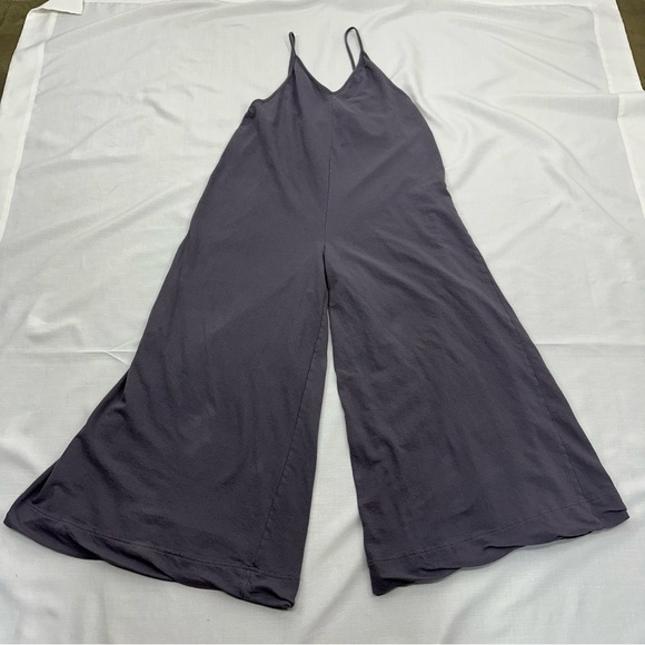 OUT FROM UNDER Urban Outfitters size Medium Joey Gray Wide Leg Jumpsuit - Picture 7 of 14